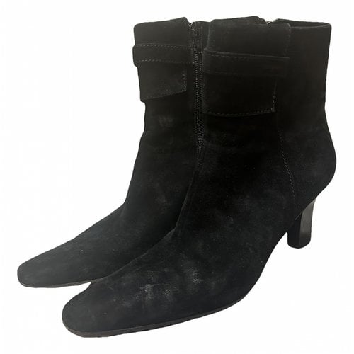 Pre-owned Ferragamo Boots In Black