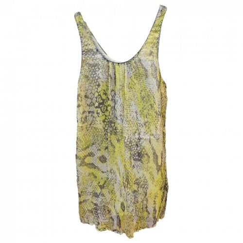 Pre-owned Ikks Silk Mid-length Dress In Yellow