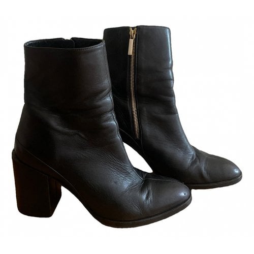 Pre-owned Dear Frances Leather Boots In Black