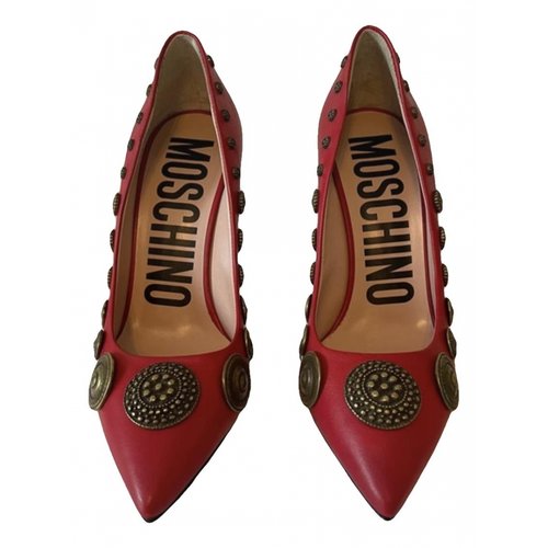 Pre-owned Moschino Leather Heels In Red