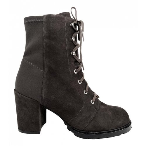 Pre-owned Stuart Weitzman Lace Up Boots In Grey
