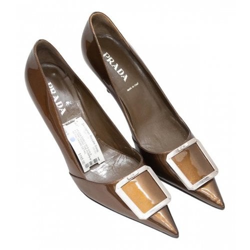 Pre-owned Prada Patent Leather Heels In Gold