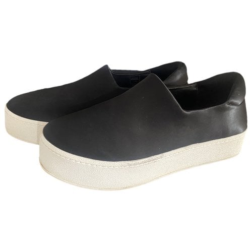 Pre-owned Opening Ceremony Cloth Flats In Black