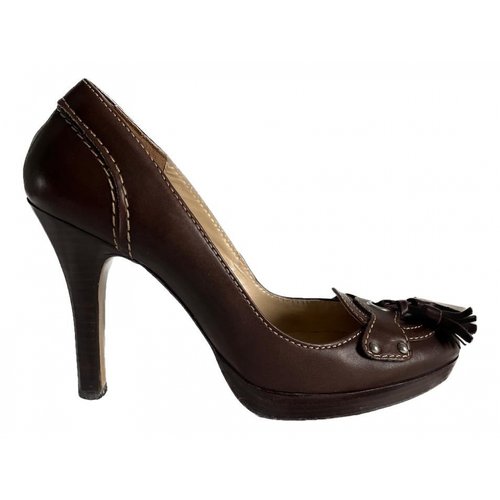 Pre-owned Massimo Dutti Leather Heels In Brown