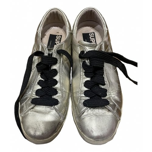 Pre-owned Golden Goose Superstar Leather Trainers In Gold