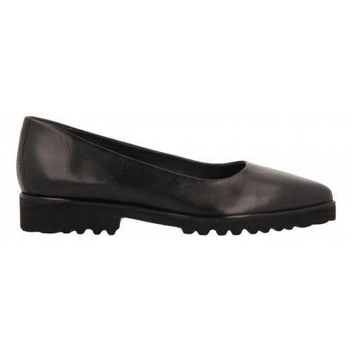 Pre-owned Gioseppo Leather Ballet Flats In Black