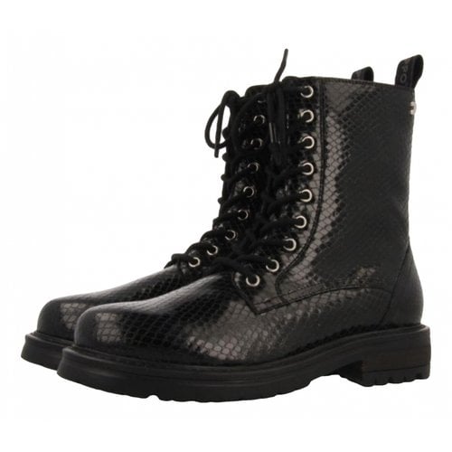 Pre-owned Gioseppo Leather Boots In Black