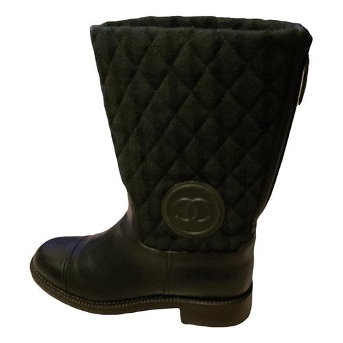 Pre-owned Chanel Tweed Boots In Green