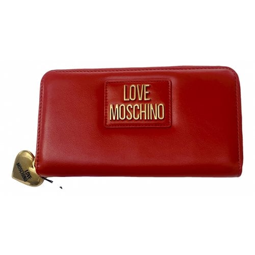 Pre-owned Moschino Love Purse In Red