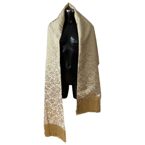Pre-owned Dolce & Gabbana Scarf In Gold