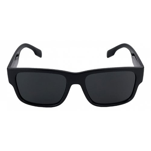 Pre-owned Burberry Sunglasses In Black