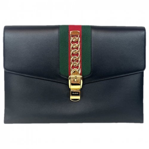 Pre-owned Gucci Sylvie Leather Clutch Bag In Black