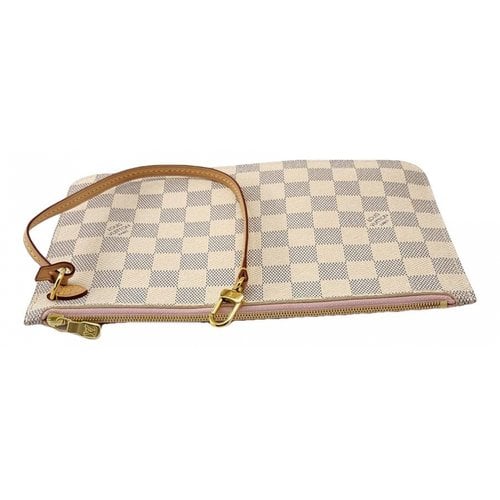 Pre-owned Louis Vuitton Neverfull Clutch Bag In Other