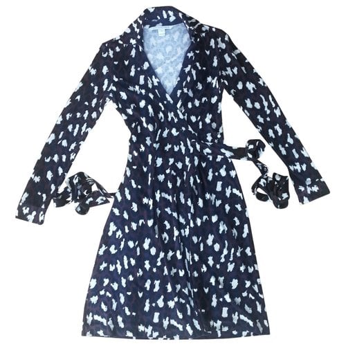 Pre-owned Diane Von Furstenberg Silk Mid-length Dress In Burgundy