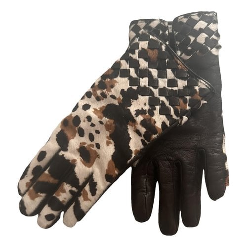 Pre-owned Bottega Veneta Leather Gloves In White