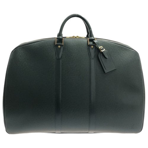 Pre-owned Louis Vuitton Travel Bag In Green