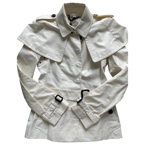 Pre-owned Burberry Kensington Trench Coat In White