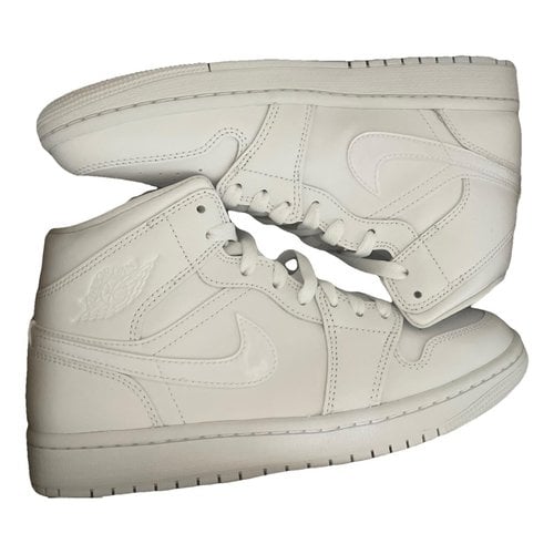 Pre-owned Jordan 1 Leather Lace Ups In White