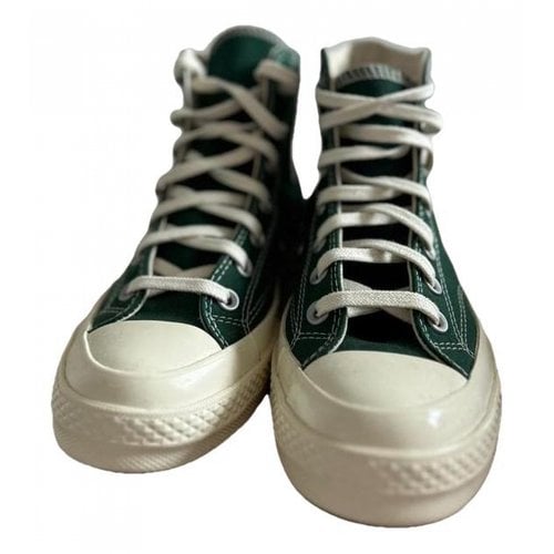 Pre-owned Converse Cloth Lace Ups In Green