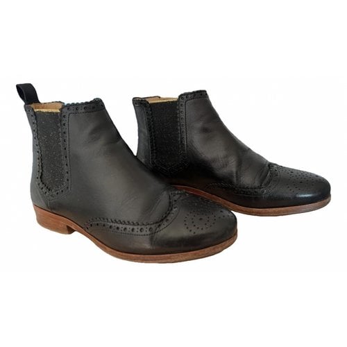 Pre-owned Des Petits Hauts Leather Ankle Boots In Black