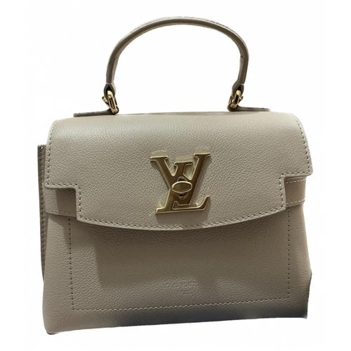 Pre-owned Louis Vuitton Lockme Ever Leather Crossbody Bag In Grey