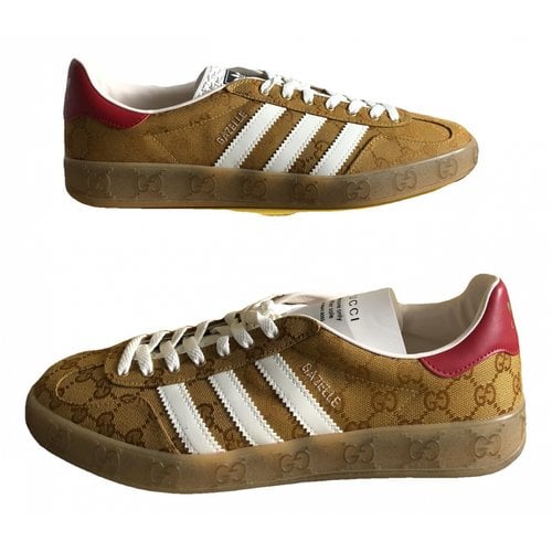 Pre-owned Adidas Originals Gazelle Cloth Low Trainers In Gold