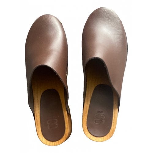 Pre-owned 8 By Yoox Leather Mules & Clogs In Brown