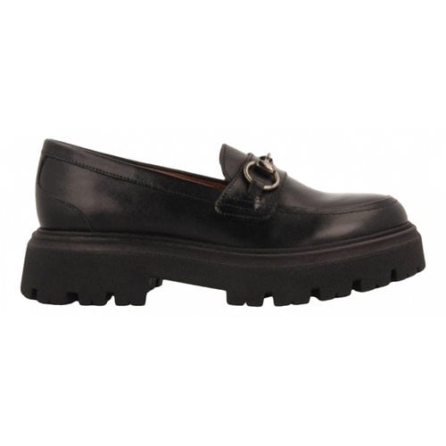 Pre-owned Gioseppo Leather Flats In Black