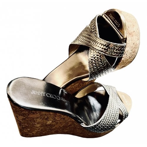 Pre-owned Jimmy Choo Leather Mid Heel In Gold