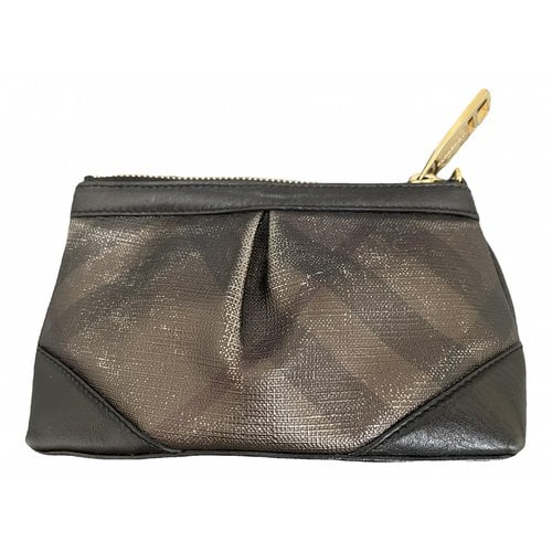 Pre-owned Burberry Leather Purse In Metallic