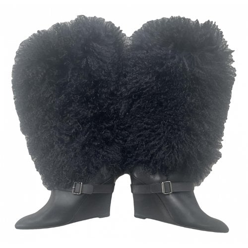 Pre-owned Givenchy Leather Snow Boots In Black