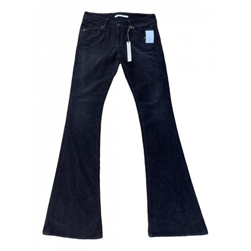 Pre-owned Vince Trousers In Black