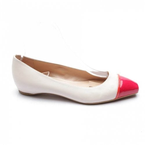 Pre-owned Stuart Weitzman Leather Flats In Multicolour