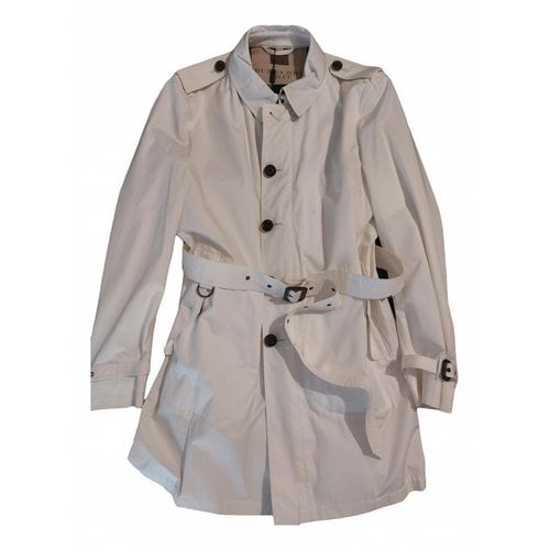 Pre-owned Burberry Peacoat In White