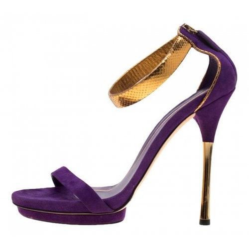 Pre-owned Gucci Sandals In Purple