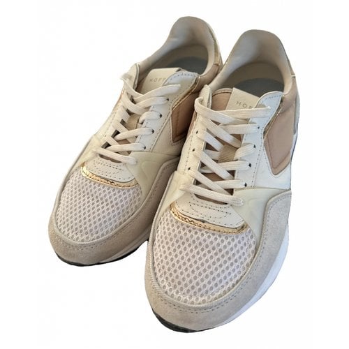 Pre-owned Hoff Trainers In White
