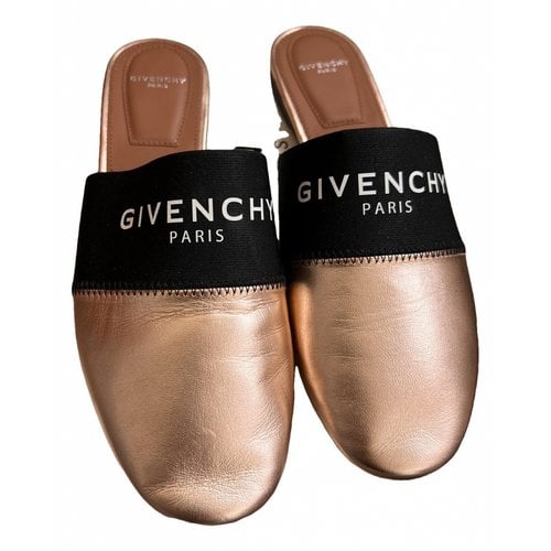 Pre-owned Givenchy Leather Flats In Gold