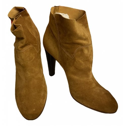 Pre-owned Michel Vivien Boots In Camel