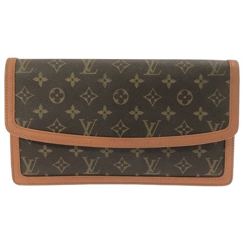 Pre-owned Louis Vuitton Clutch Bag In Brown