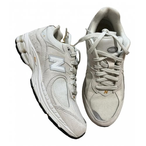 Pre-owned New Balance Cloth Trainers In Ecru