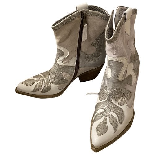 Pre-owned Mjus Leather Cowboy Boots In Ecru