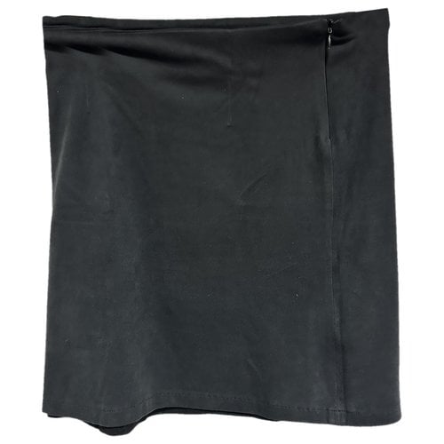 Pre-owned Liujo Mid-length Skirt In Black