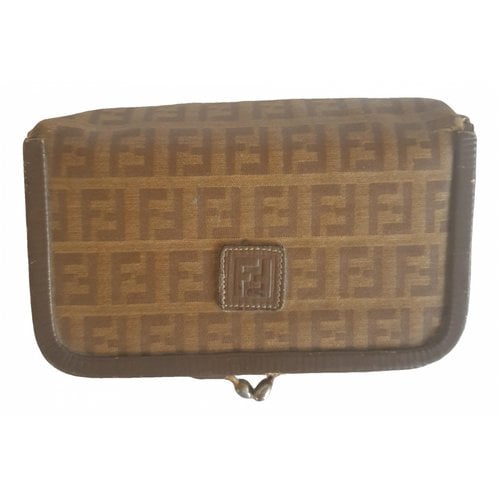 Pre-owned Fendi Leather Purse In Brown