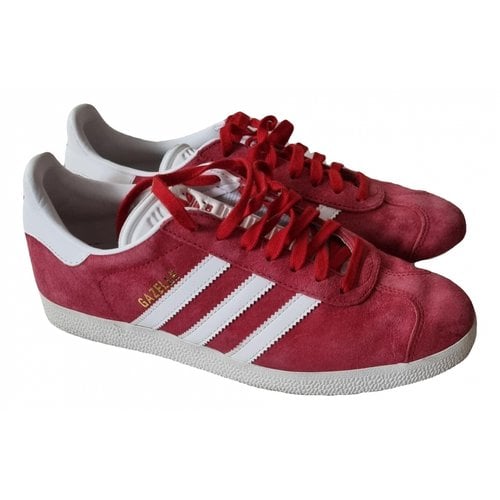 Pre-owned Adidas Originals Gazelle Trainers In Red