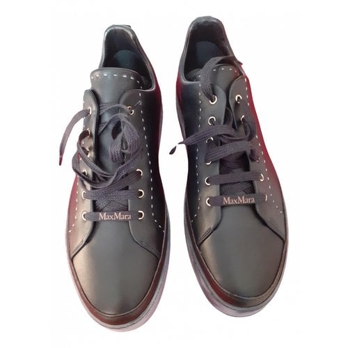 Pre-owned Max Mara Leather Trainers In Black