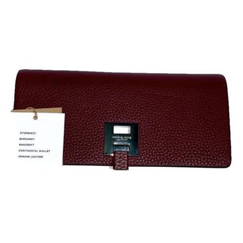 Pre-owned Michael Kors Bancroft Leather Wallet In Burgundy