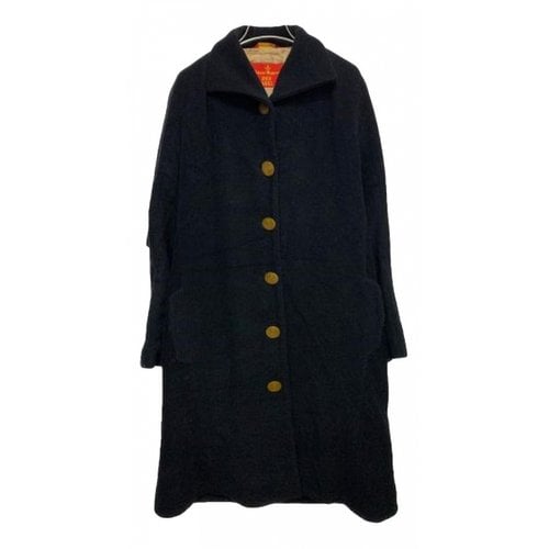 Pre-owned Vivienne Westwood Coat In Black