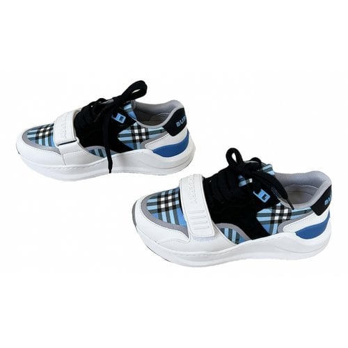 Pre-owned Burberry Cloth Trainers In Blue