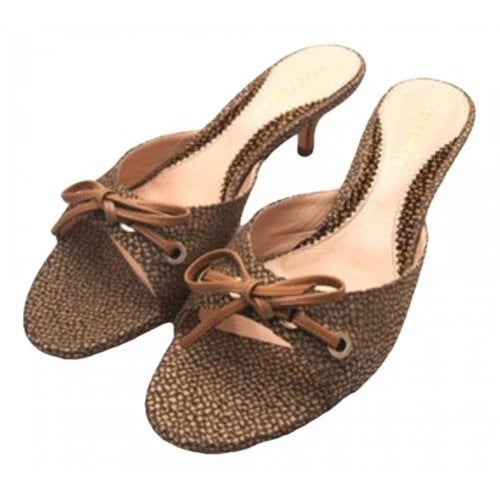 Pre-owned Borbonese Cloth Sandals In Beige