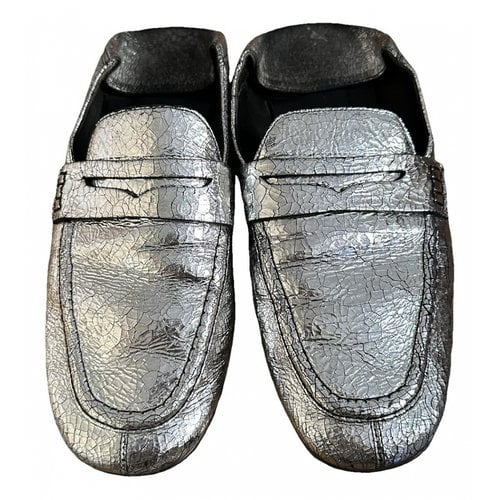 Pre-owned Isabel Marant Fezzy Leather Flats In Silver
